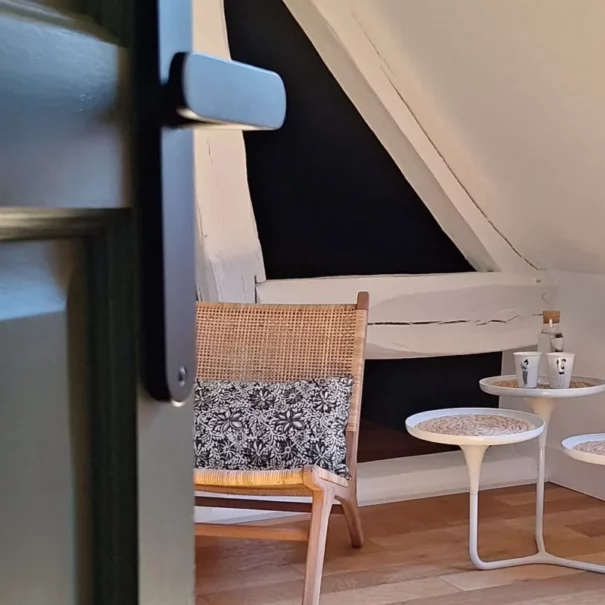 sous-les-toits-repos-eau